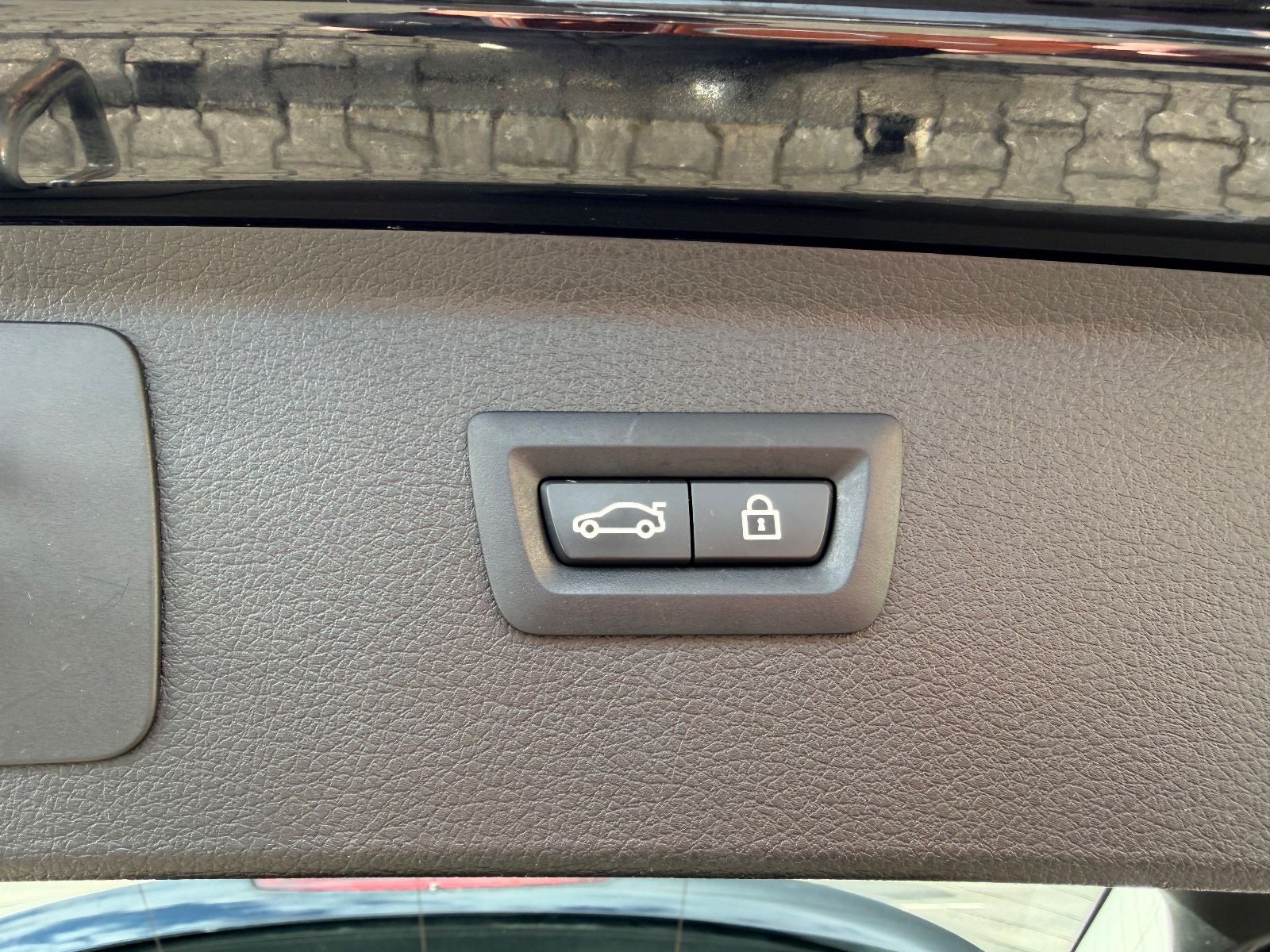 Fahrzeugabbildung BMW 218 Active Tourer NAVI LED AHK TEMPOMAT