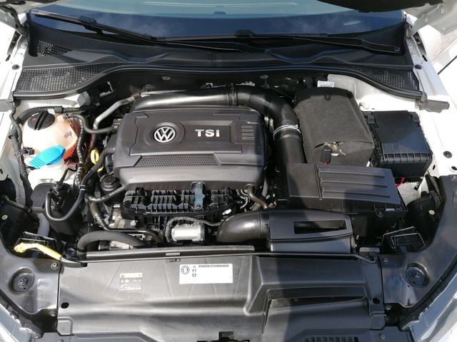 Scirocco 2.0 TSI Sport Xenon+DYNAUDIO+PARKLENK+