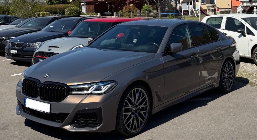 BMW 550 M550i xDrive A -