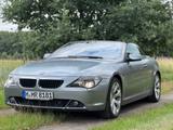 BMW 630i Cabrio - - graue BMW 630