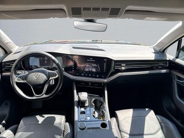 Volkswagen Touareg - 10