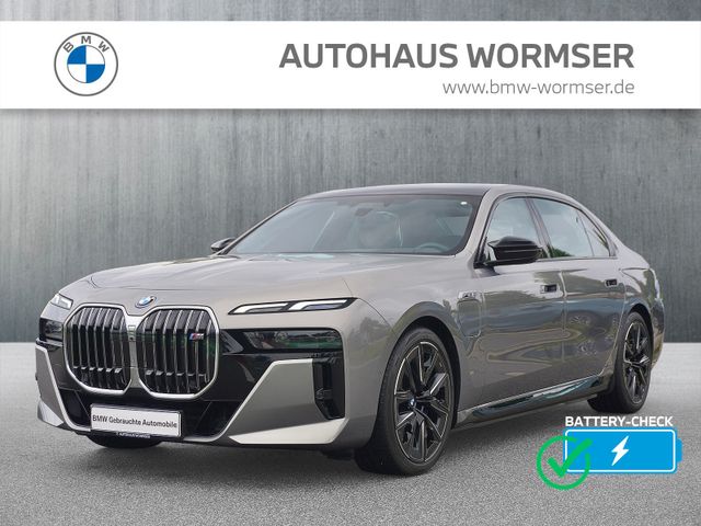 BMW M760e xDrive Limousine B&amp;W Surround DAB
