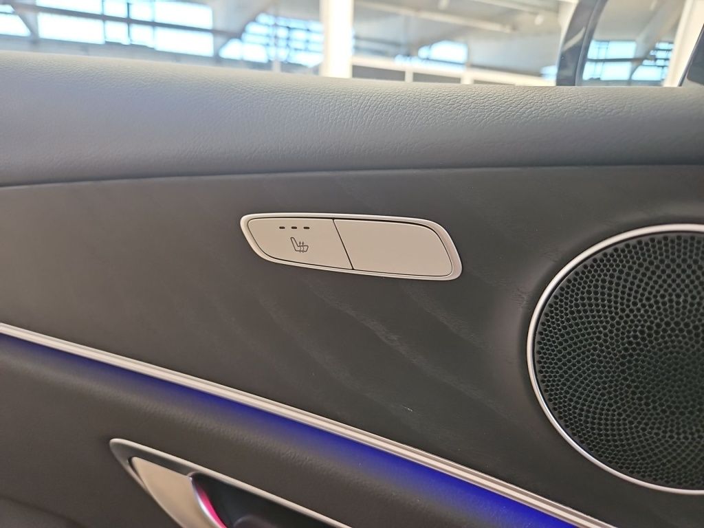 Fahrzeugabbildung Mercedes-Benz E 200 T Avantg. AHK Totwi. Navi LED KAM Ambie.