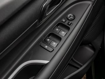 Hyundai i20 1.0 Trend Kamera Insassenalarm Sitzhzg.