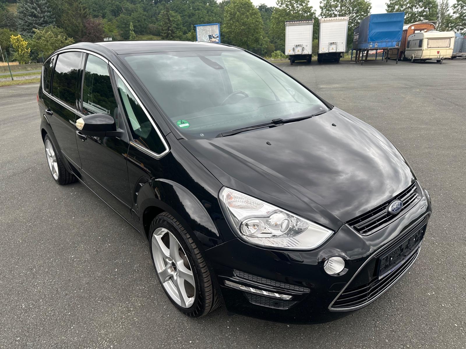 Ford S-Max S-MAX Titanium