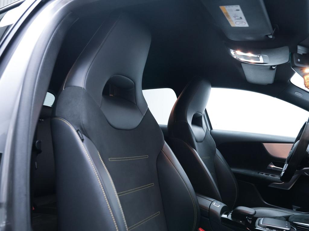 Mercedes-Benz A 45 AMG