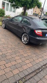 Mercedes-Benz Mercedes c 320 macht mir ein Angebot - Mercedes-Benz C 320 aus 2004