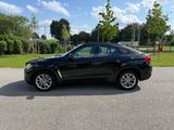 BMW X6 xDrive35i // LEDER// HUD // RFK // SCHIEBED - BMW X6 mit Schiebedach