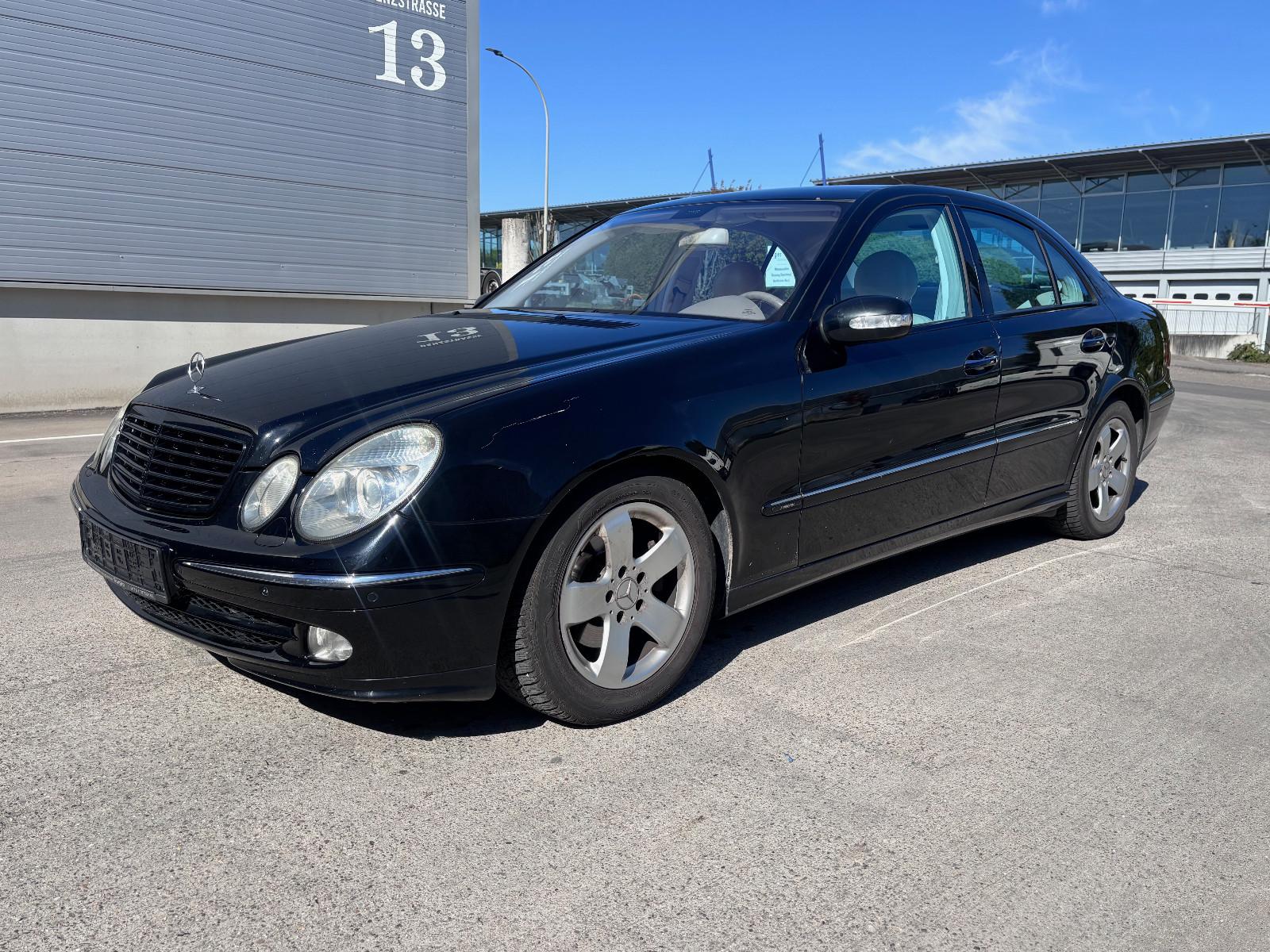 Mercedes-Benz E 220 CDI AVANTGARDE