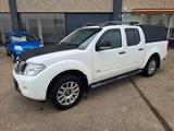 Nissan Navara 3.0 DCI V6 231CV "LE" - Nissan Navara: 3.0