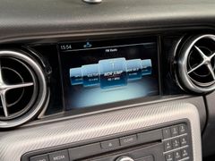 MERCEDES-BENZ SLC 180 Roadster*LED*Navi*SHZ*Airscarf