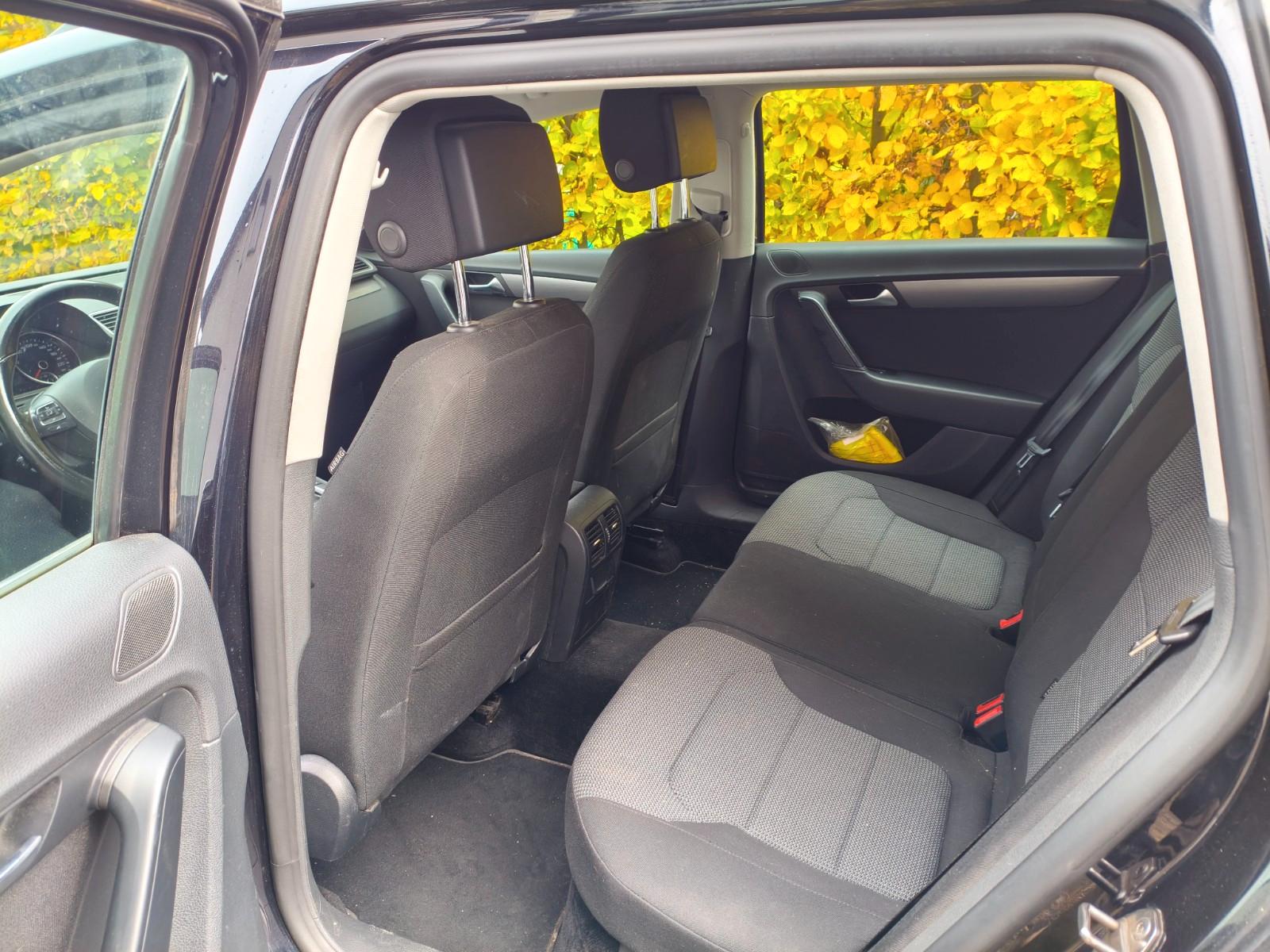 Volkswagen Passat 2014 — photo 12