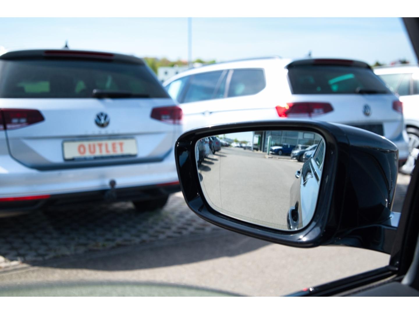 BMW 318 d Touring Navi LED SHz Apple CP BMW Live