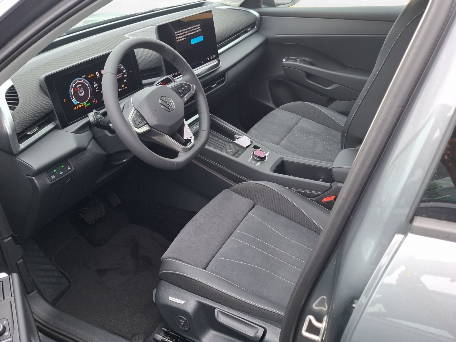 Volkswagen T-Roc Style 116 PS DSG | Ganzjahresreifen | RÜKA imagem 2