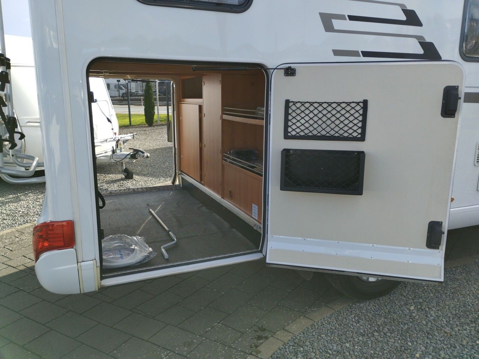 Fahrzeugabbildung HYMER / ERIBA / HYMERCAR Exsis-t 474 Markise,SAT,Solar
