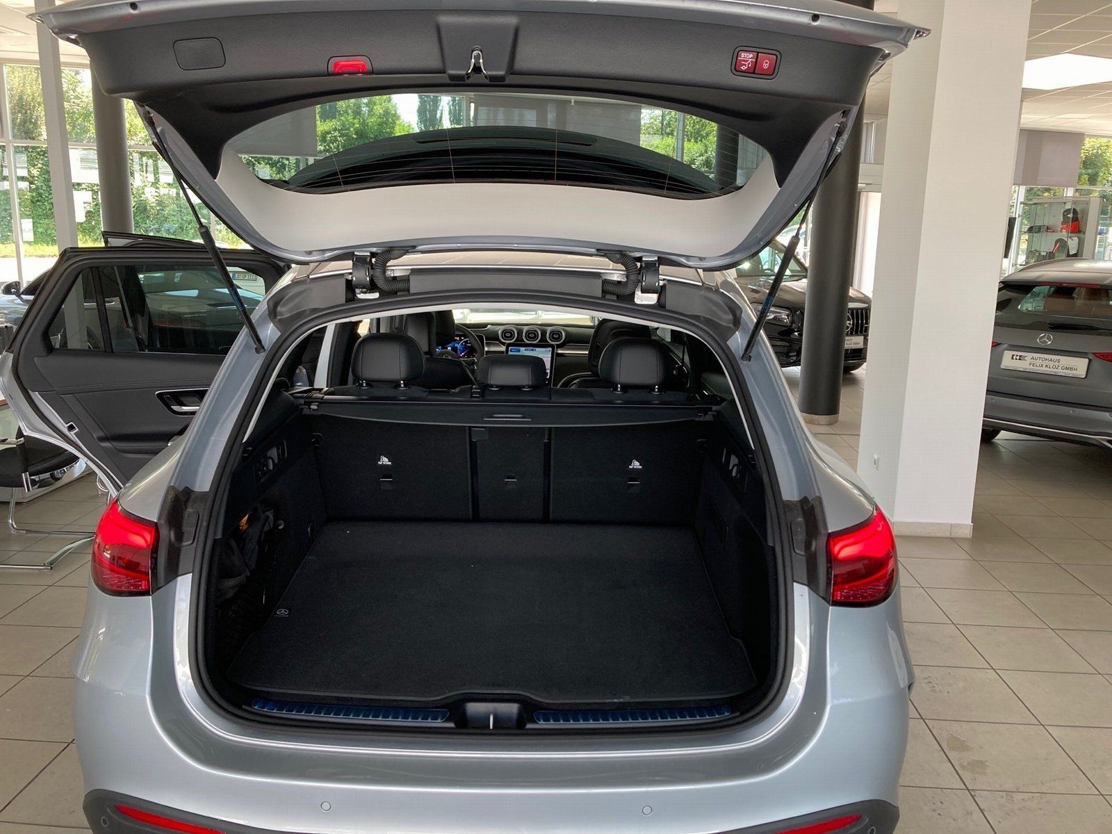 Fahrzeugabbildung Mercedes-Benz GLC 220 d 4M AMG*Distro*Totwinkel*360°*Panorama*