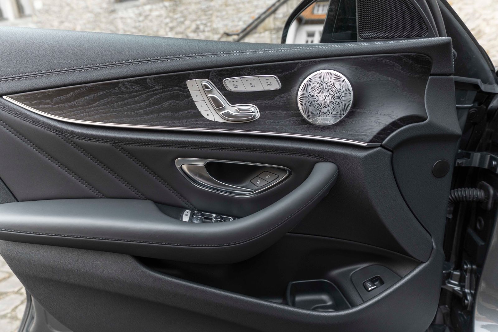 Fahrzeugabbildung Mercedes-Benz E 53 AMG 4Matic+ 360° BURMESTER MBEAM LED TOTW