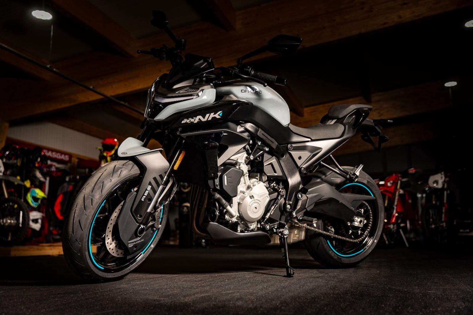 CFMOTO 675 NK Tundra Grey