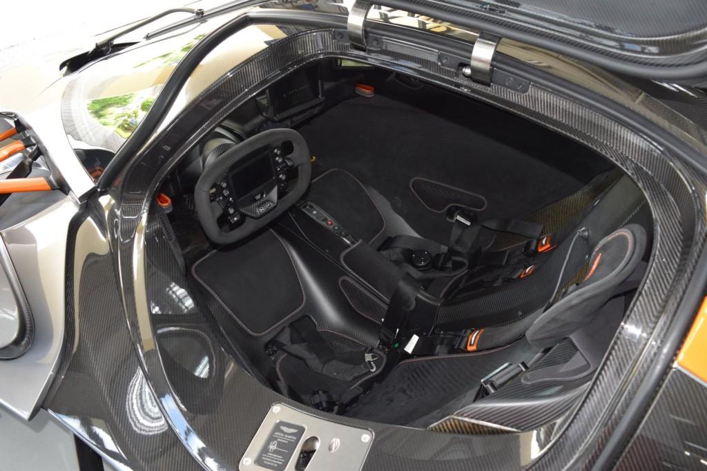 Aston Martin Valkyrie NEU 1of150 Garantie 11/27, 3J Servicep.