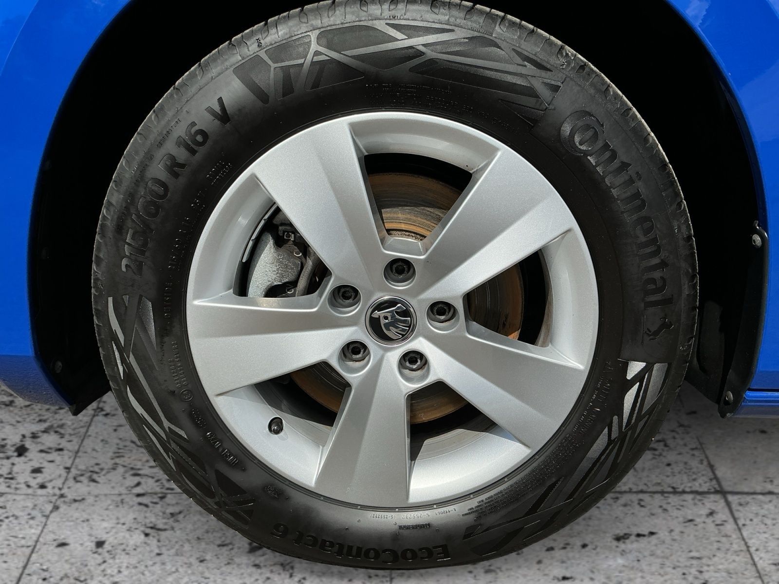 Skoda Superb - Bild 8