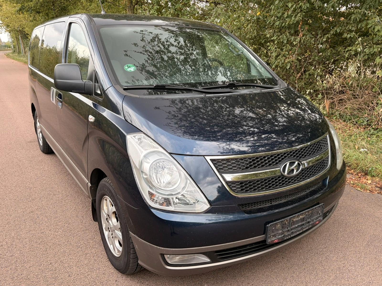 Hyundai H-1 8-Sitze/Klima/AHK!