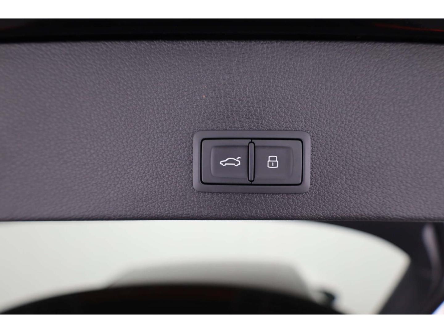 Audi Q2 40 TFSI quattro S line AHK/SH/RFK/LED/NAV, миниатюра 22