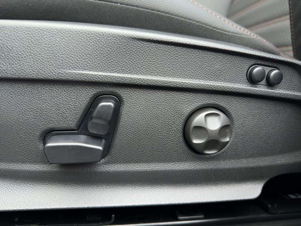 Fahrzeugabbildung Alfa Romeo Stelvio Intensa 2,2l Diesel AHK Winter RFK