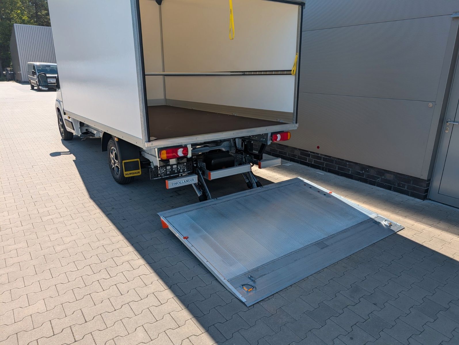 Fahrzeugabbildung Fiat Ducato Serie 2 Maxi 35  L4 Koffer 180 MT LBW