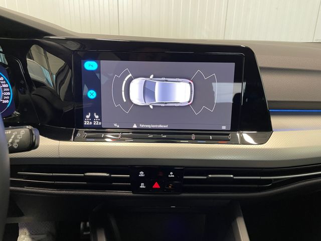 Golf VIII Move 1.0 eTSI DSG LED NAVI ACC SHZ