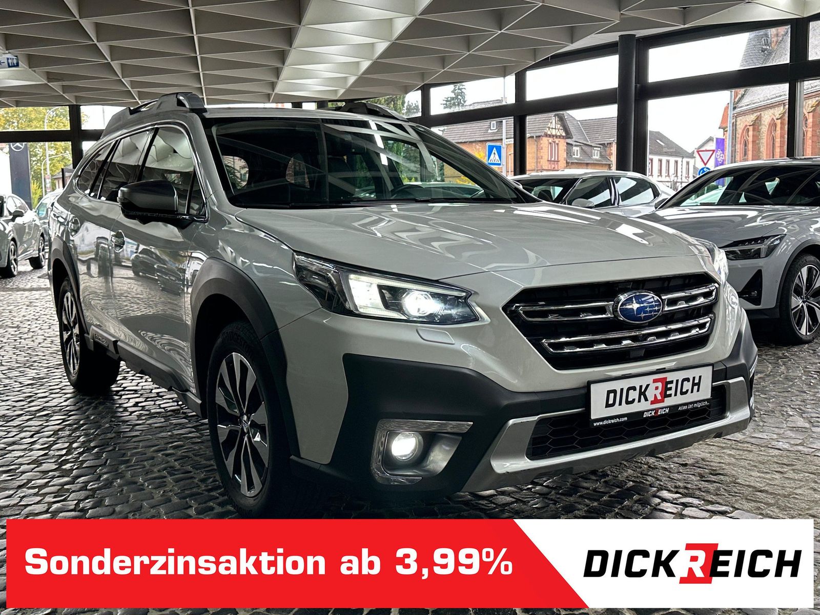 Fahrzeugabbildung Subaru Outback 2.5i Platinum EyeSight LED LEDER PANO TO