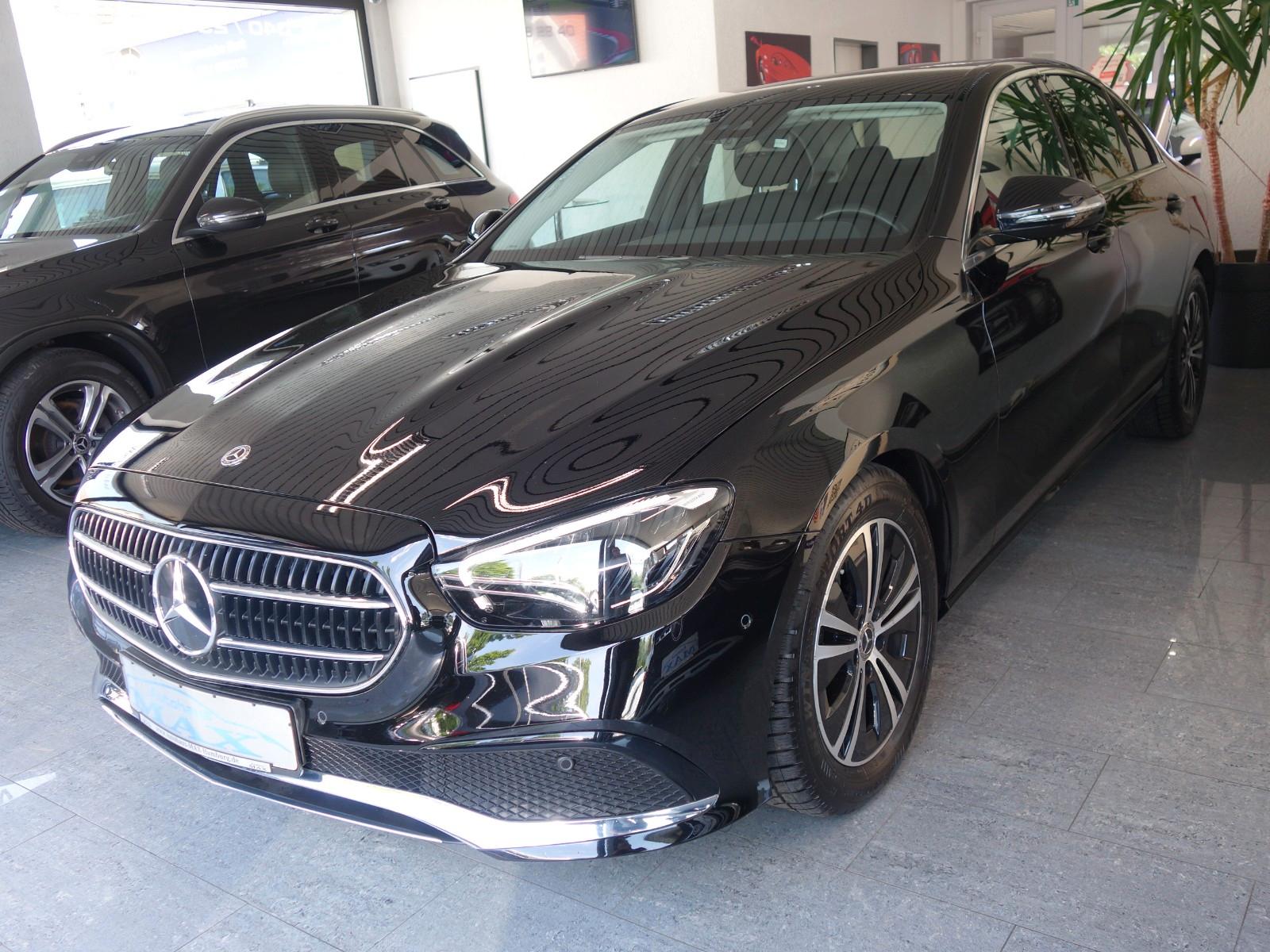 Mercedes-Benz E 220 D 9G-TRONIC/Limousine/AVANTGARDE/1-HAND