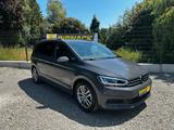 Volkswagen Touran Move Garantie 100.000km/04.2029 - Volkswagen Touran mit Benzin-Antrieb: Limousine, Automatik