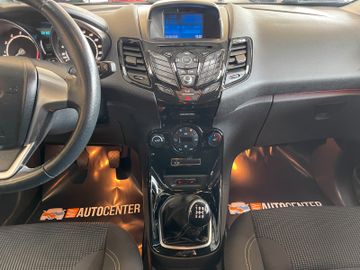 Ford Fiesta Titanium *NAVI*KLIMAAUTOMATIK*SZHZ*