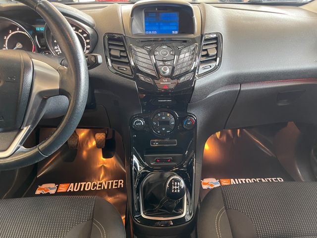 Ford Fiesta Titanium *NAVI*KLIMAAUTOMATIK*SZHZ*