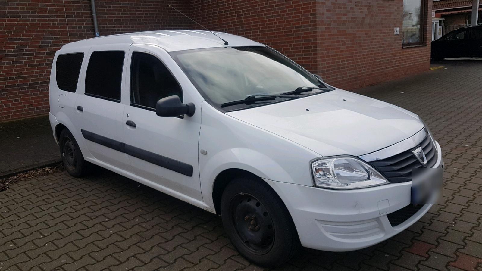 Dacia Logan 2012 — interior