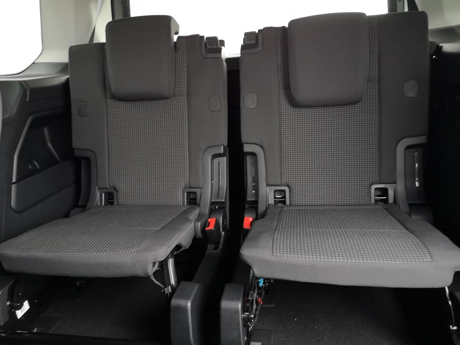 Volkswagen Caddy Maxi Basis ACC KAMERA PDC SHZ AHK