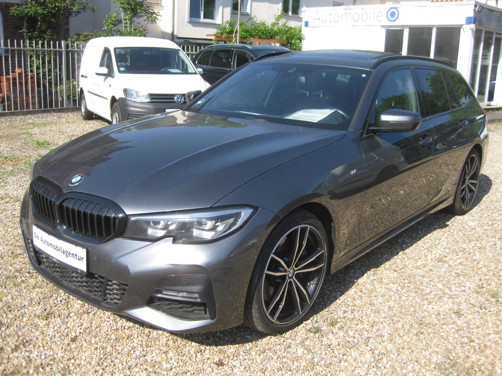 BMW 330 d xDrive M Sportpaket/19Zoll/H&K/Pano/AHK
