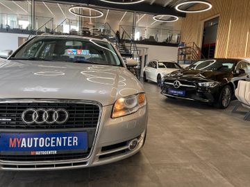 Audi A4 Avan 3.0 TDI quattro *SZHZ*PDC*TEMPOMAT*KLIMA