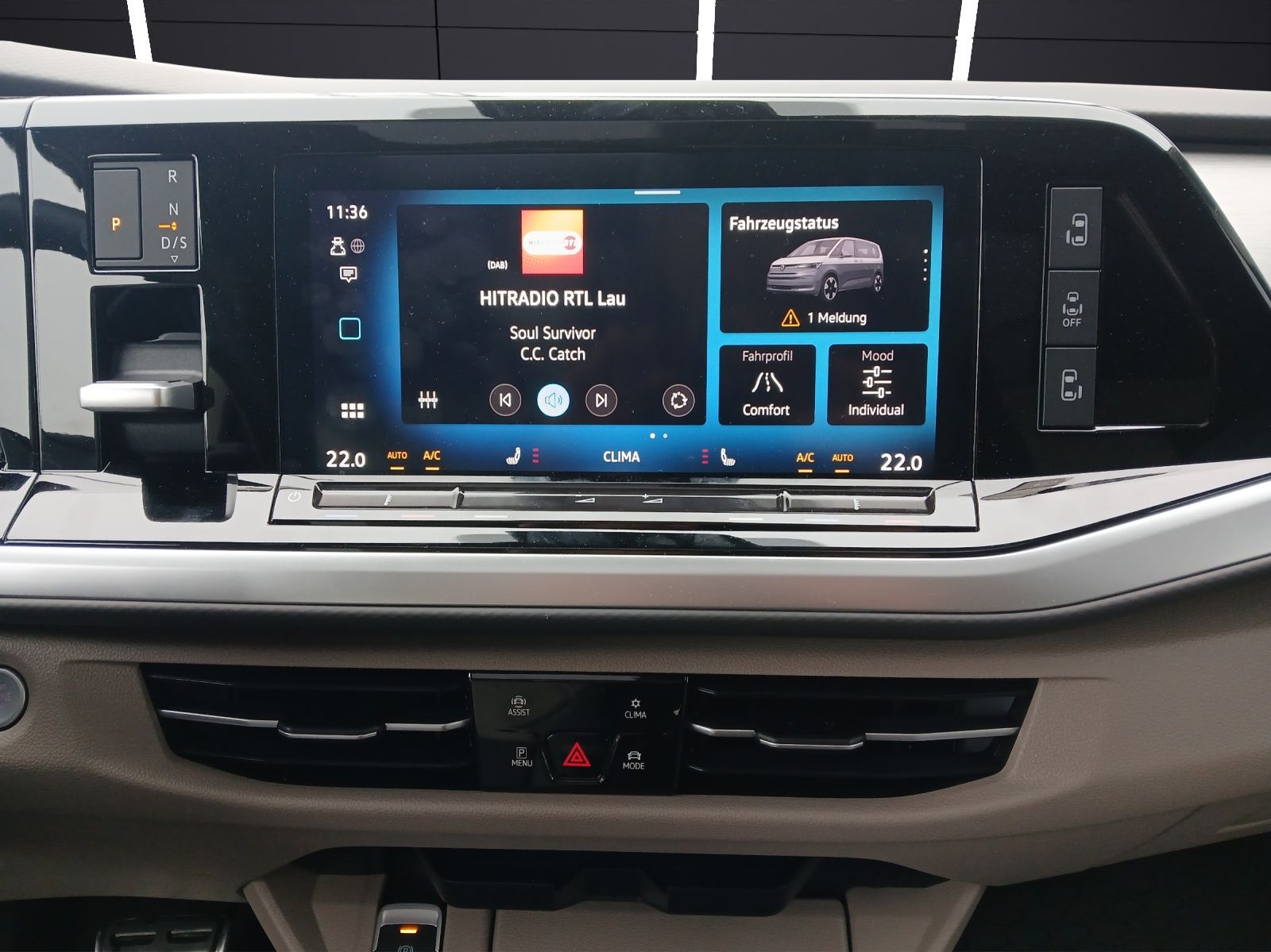 Fahrzeugabbildung Volkswagen T7 Multivan TSI LR Style ACC AHK LED RFK PARK AS
