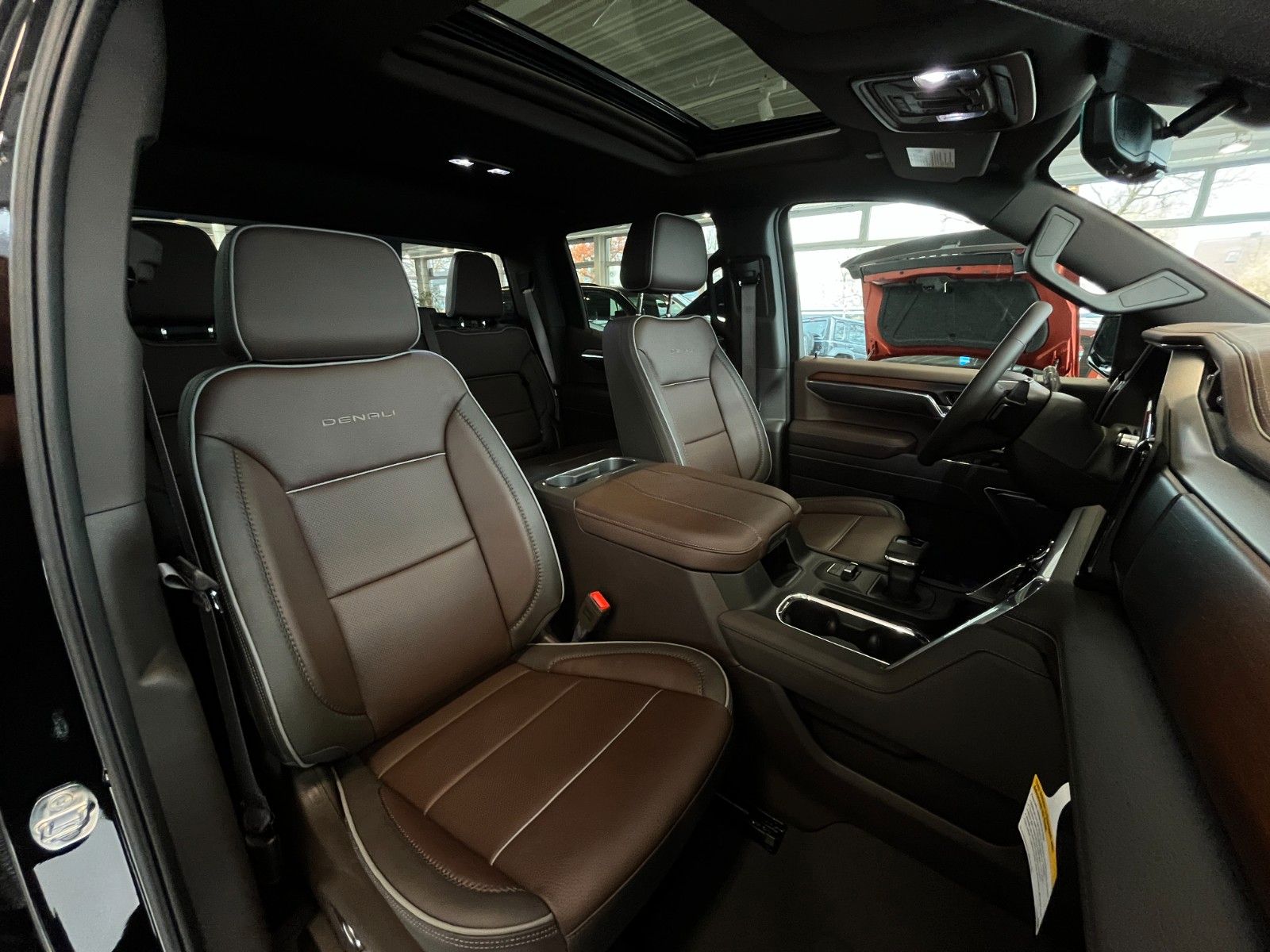 Fahrzeugabbildung GMC Sierra 1500 Denali Black 6.2 LPG*HeadUp*360°