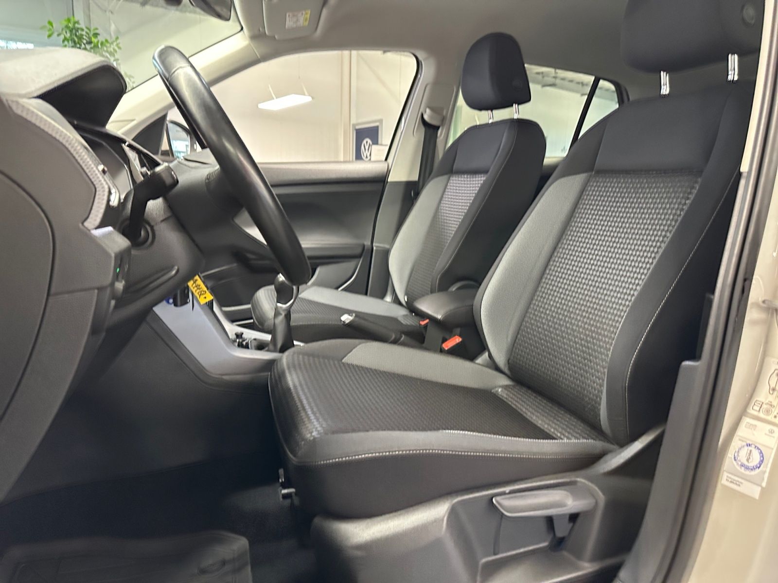 Volkswagen T-Cross - Bild 17