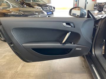 Audi TT Roadster 2.0 TDI quattro *1.HAND*BI-XEN*BOSE*