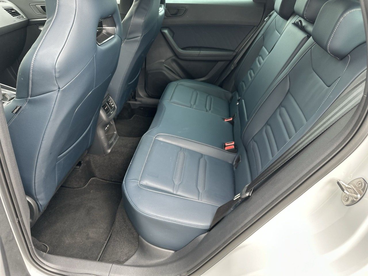 Fahrzeugabbildung CUPRA Ateca VZ 2.0 TSI 300 PS DSG 4Drive
