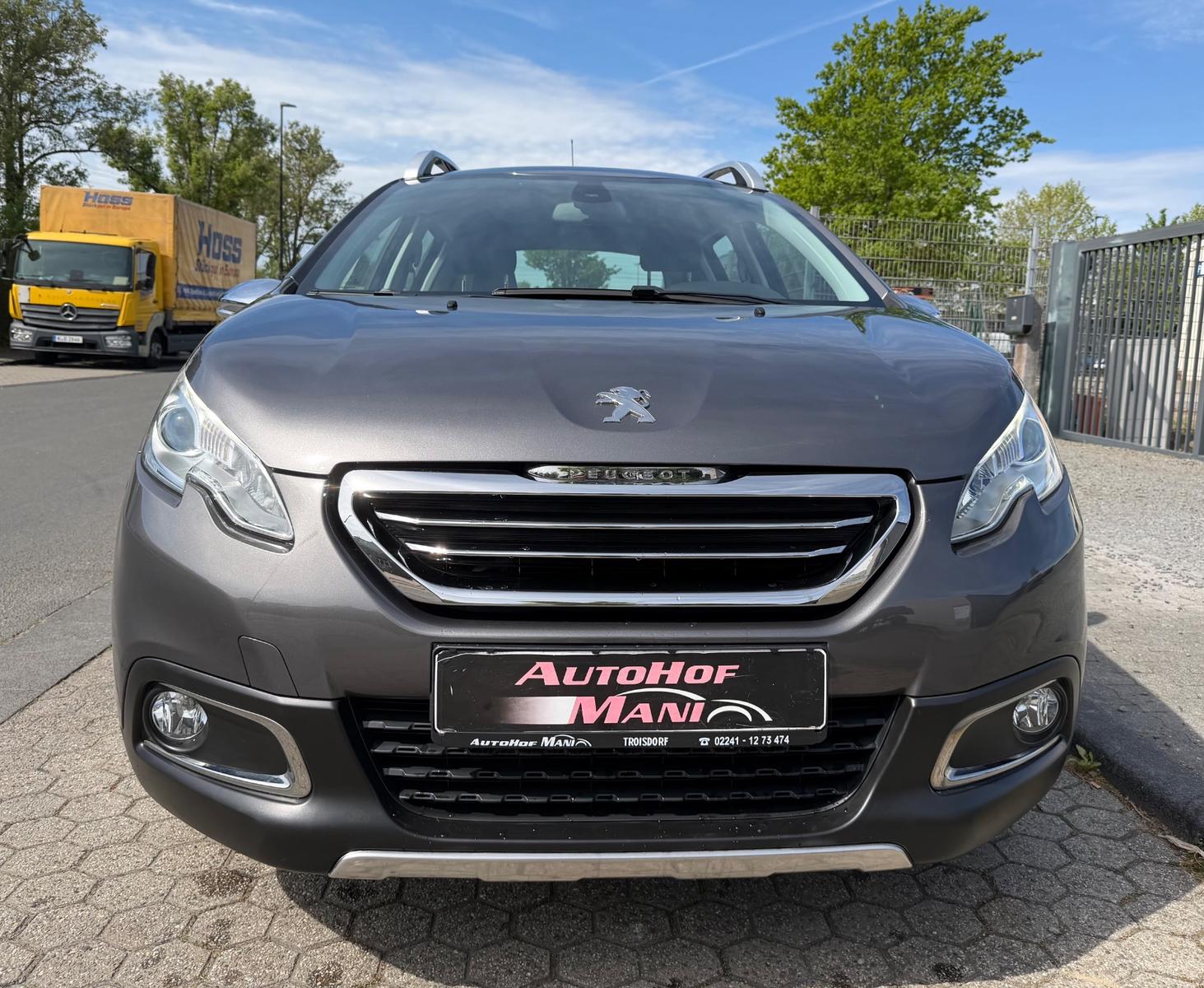 Peugeot 2008 Allure/TÜV Neu/Navi/PDC