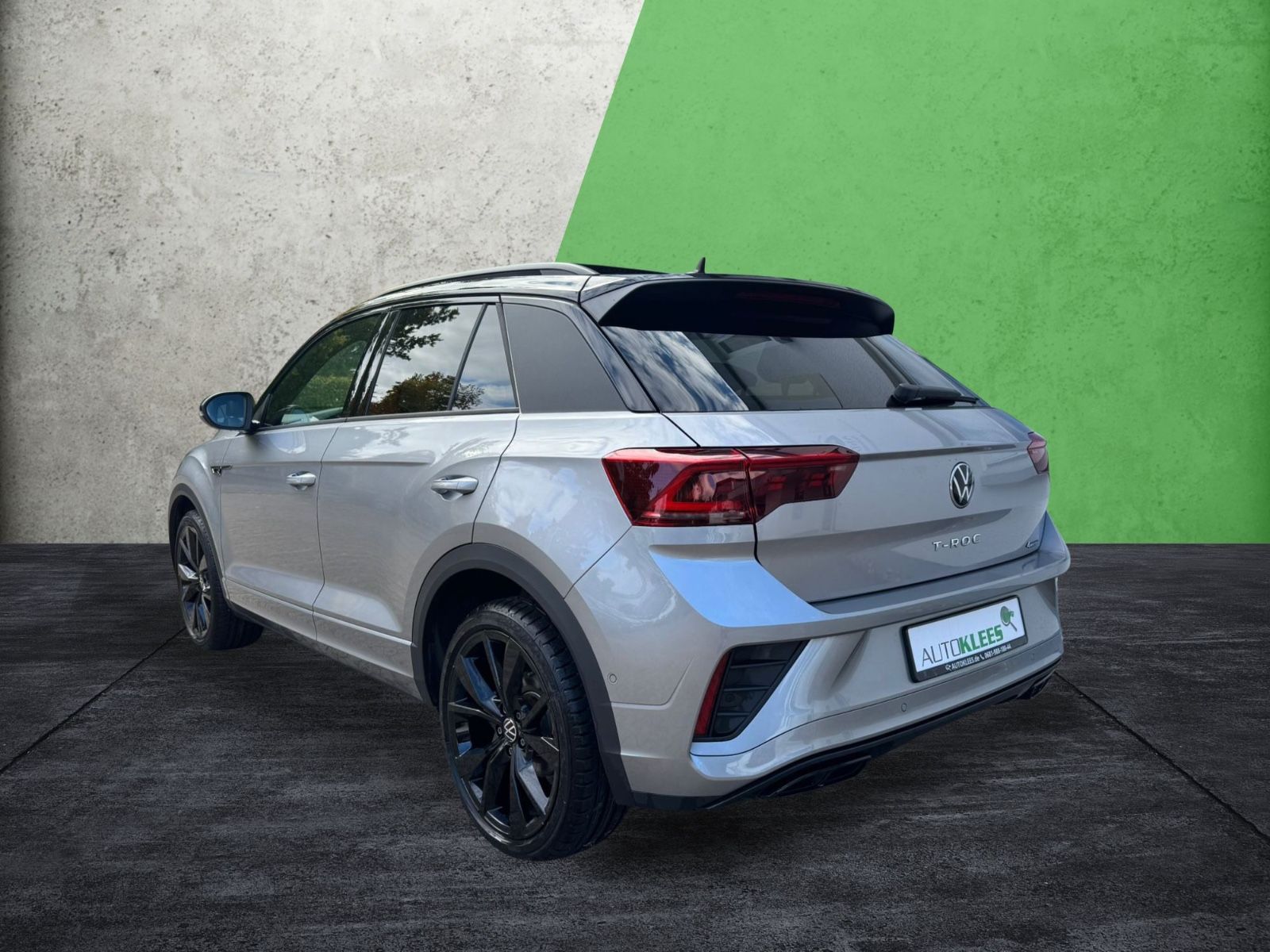 Fahrzeugabbildung Volkswagen T-Roc 2.0 TSI  R-Line 4Motion 190 PS*PANO*ACC*