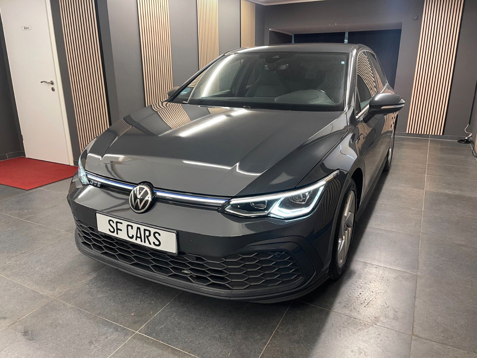 Volkswagen Golf VIII GTE *LKHZ*SHZ*TEMP*NAVI*TOUCH*AMBIENTE imagem 3