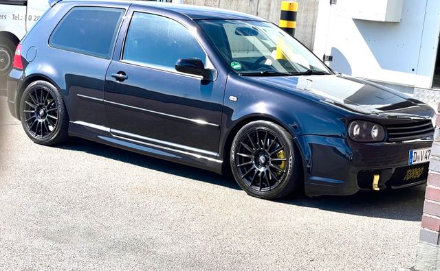 Volkswagen Golf 4 1.8T AUM