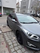 Hyundai i40 cw 1.7 CRDi Premium 100kW Automatik Premium - Hyundai i40 mit Diesel-Antrieb: Kombi, 1.7
