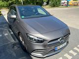 Mercedes-Benz B 220 4MATIC DCT - - gebrauchte Mercedes-Benz B 220 aus dem Jahr 2023