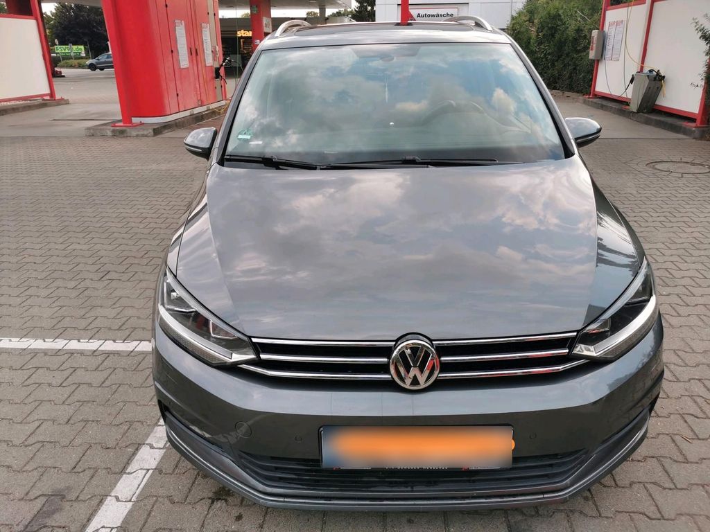 Image of Volkswagen Touran